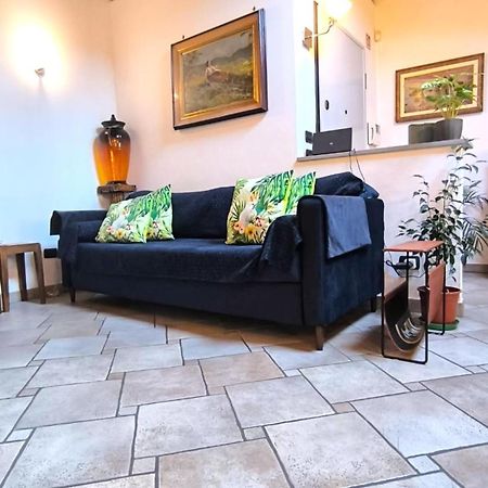 Casa Giulia Apartment Прато Екстериор снимка
