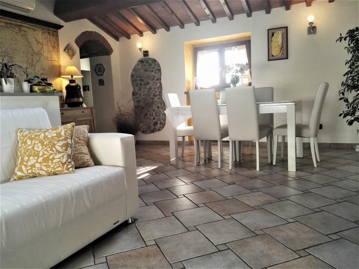 Casa Giulia Apartment Прато Екстериор снимка