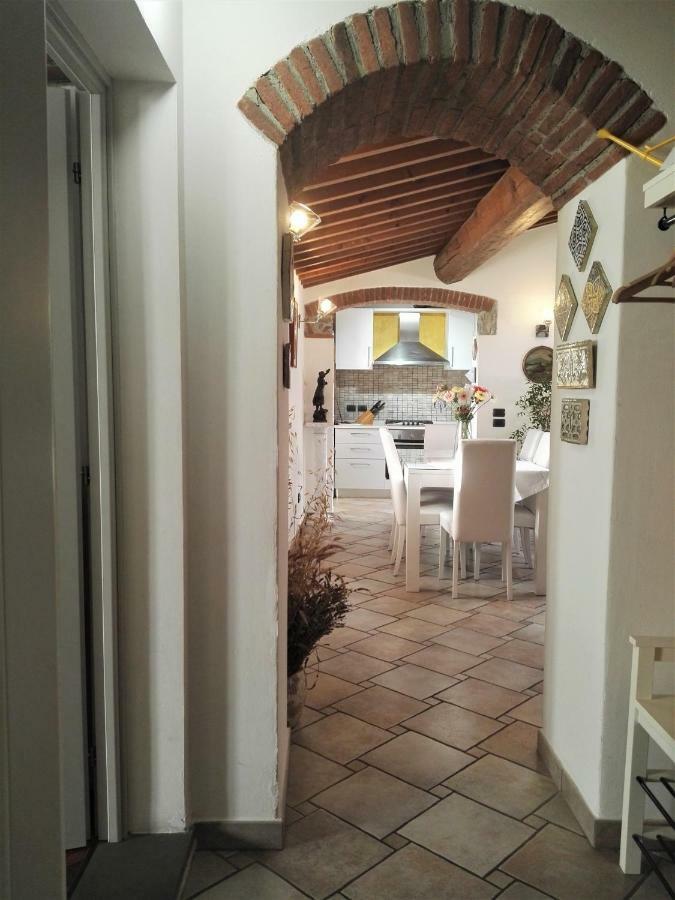Casa Giulia Apartment Прато Екстериор снимка