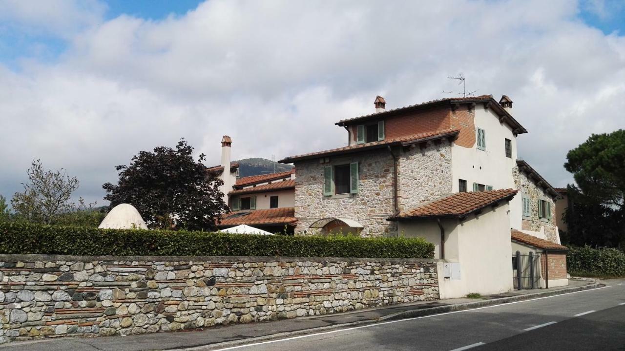 Casa Giulia Apartment Прато Екстериор снимка
